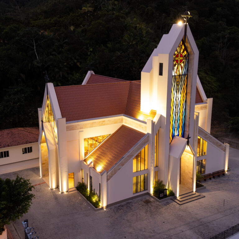 Igreja São Pedro Apóstolo – Paróquia Sagrado Coração de Jesus – Antônio Carlos SC (17)